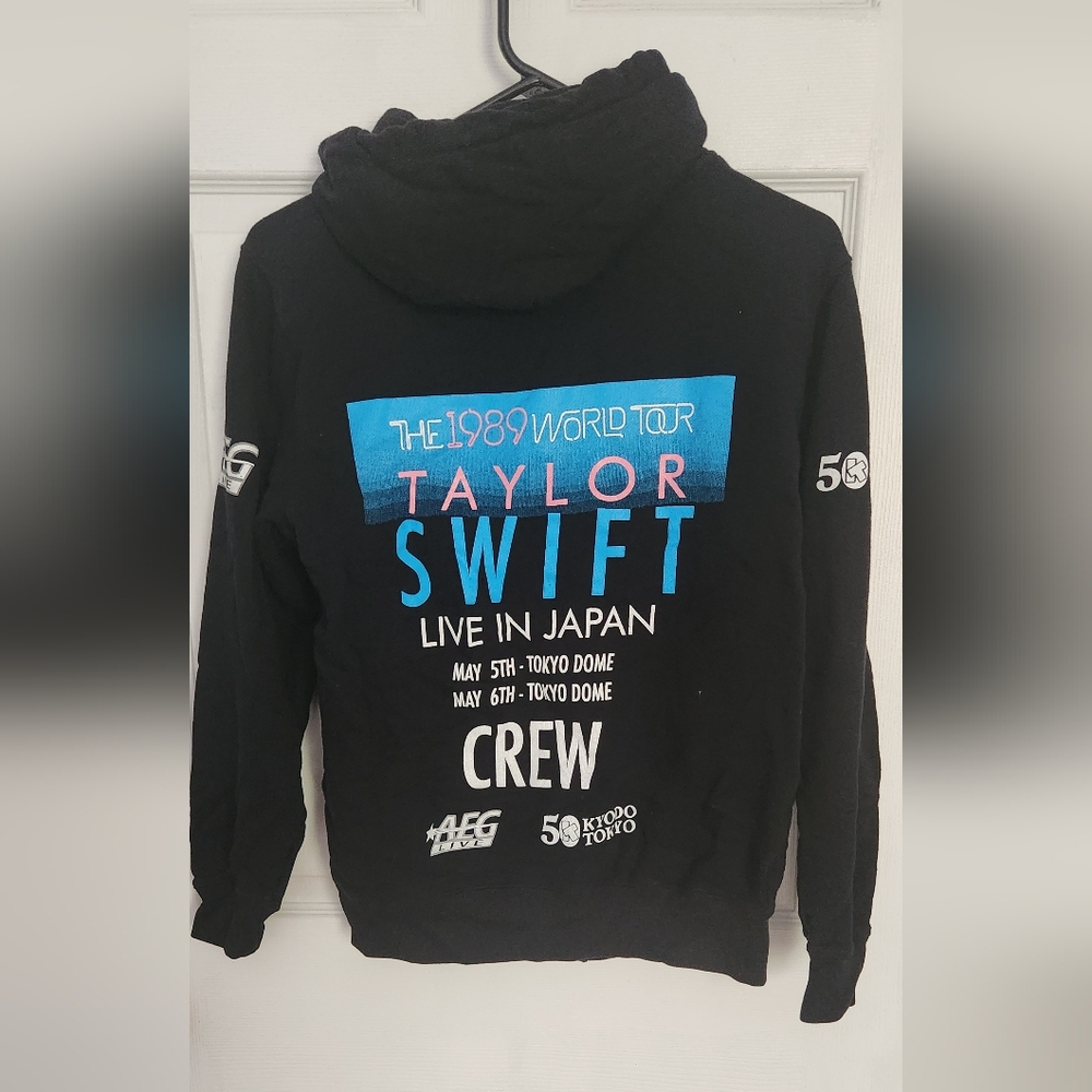 Rare Taylor Swift crew sweatshirt hoodie 1989 tour